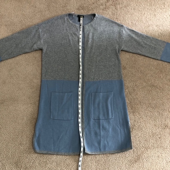 Ann Taylor Factory Cardigan Blue Gray Colorblock Size Small - Picture 8 of 12